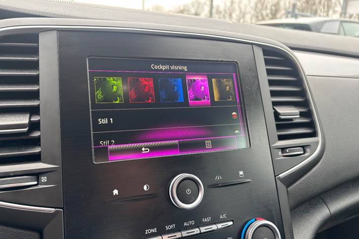 Hvid Renault Talisman fra 2016