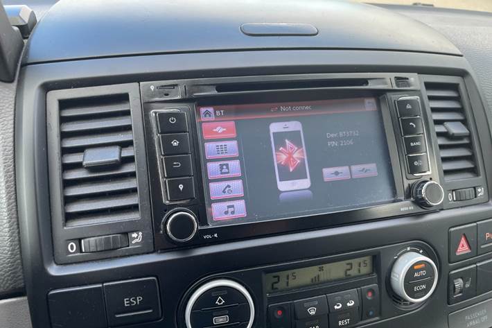 Grøn VW California fra 2006