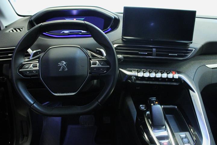 Sort Peugeot 3008 fra 2022