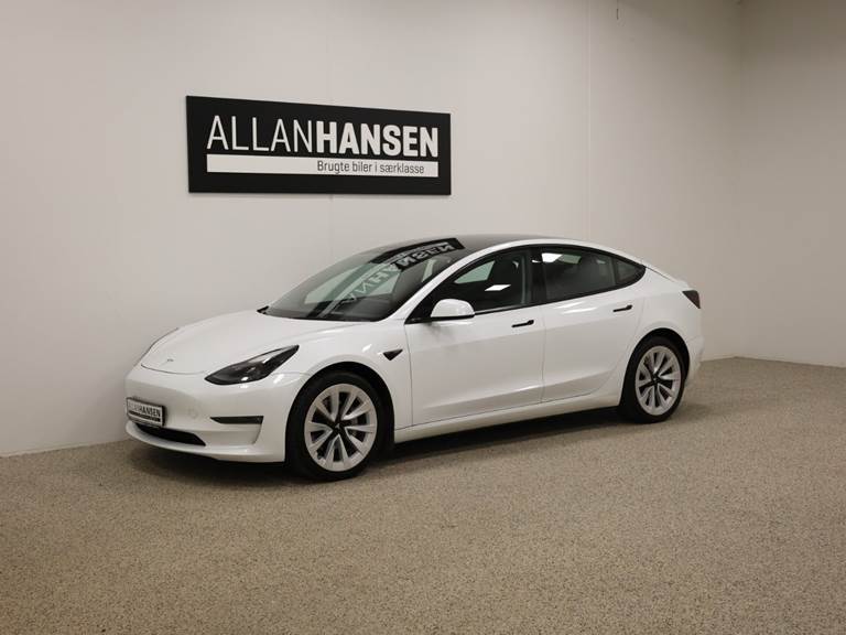 Tesla Model 3 Long Range AWD