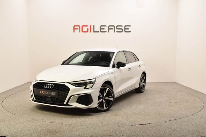 Hvid Audi A3 fra 2021