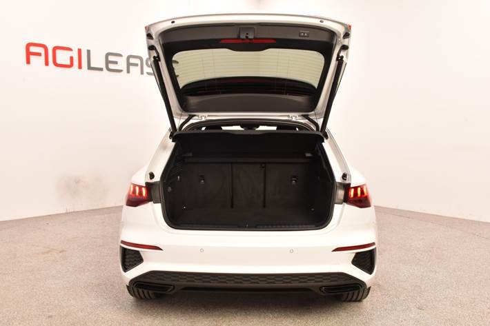 Hvid Audi A3 fra 2021