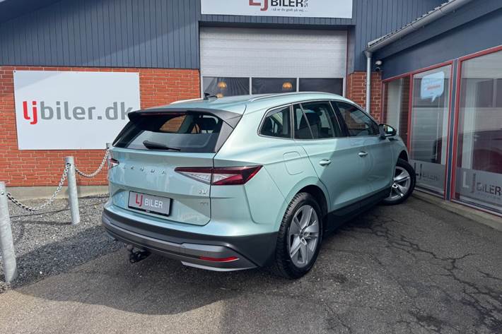Sølv Skoda Enyaq fra 2021