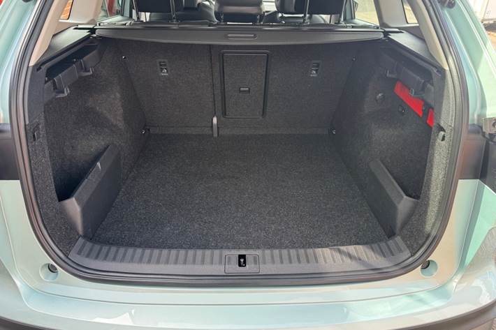 Sølv Skoda Enyaq fra 2021