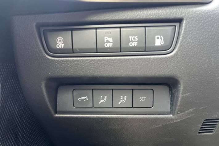 Grå Mazda CX-60 fra 2023