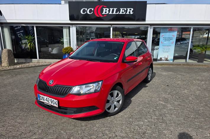 Rød Skoda Fabia fra 2018