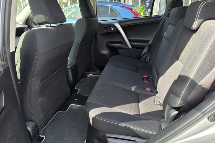 undefined Toyota RAV4 fra 2016