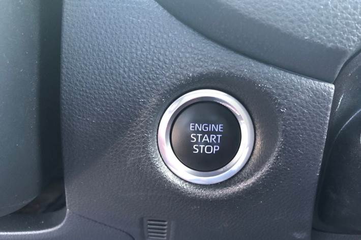 Grå Toyota Aygo X fra 2023