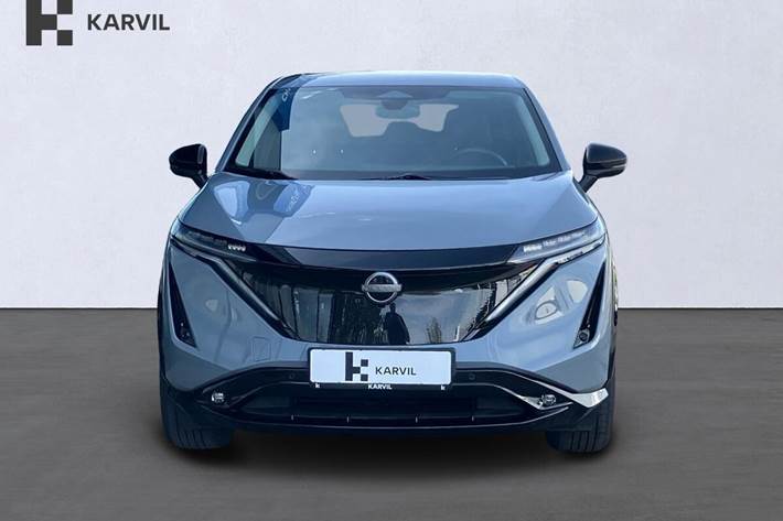 Grå Nissan Ariya fra 2024