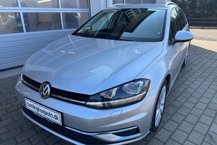 Sølv VW Golf VII fra 2018