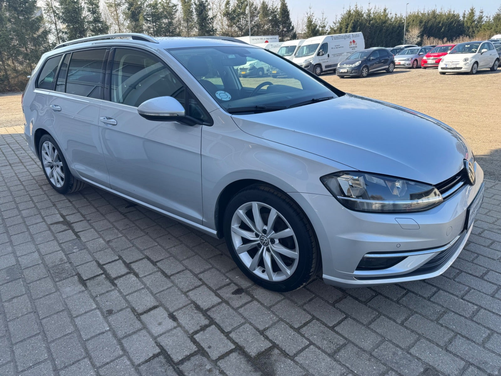Sølv VW Golf VII fra 2018