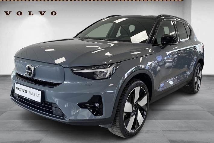Grå Volvo XC40 fra 2022