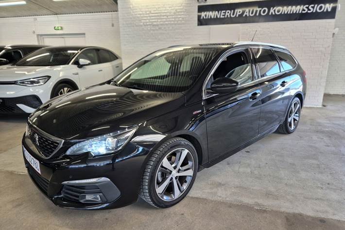 Sort Peugeot 308 fra 2018