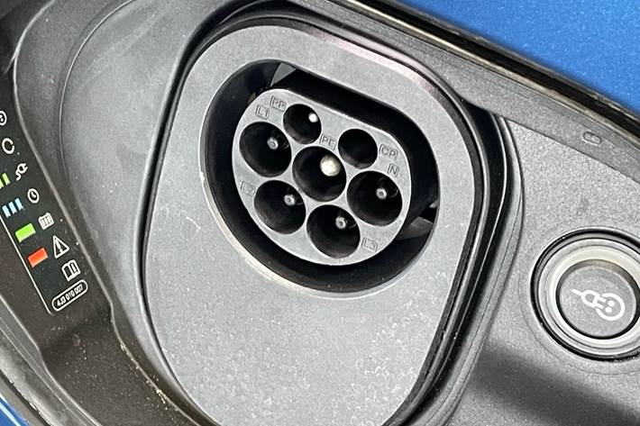 Blå Audi e-tron GT fra 2023