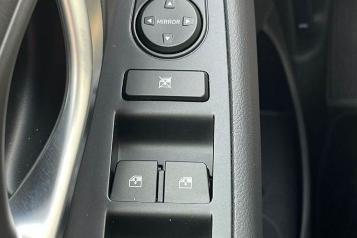 Sølv Hyundai i30 fra 2025