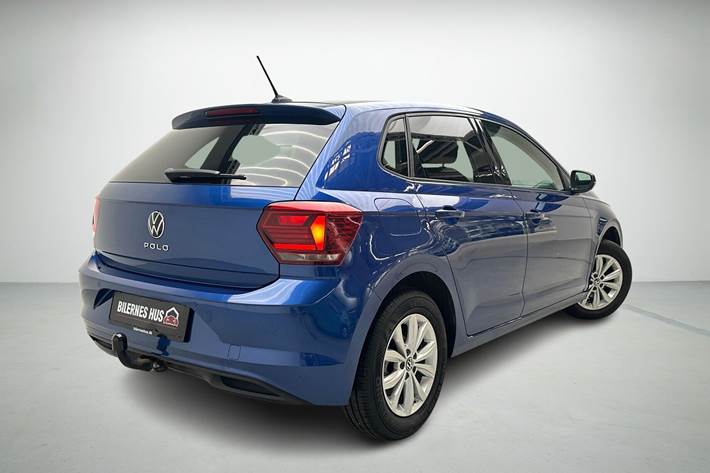 Blå VW Polo fra 2021