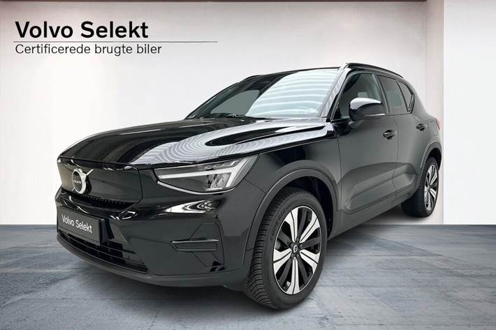 Sort Volvo XC40 fra 2022