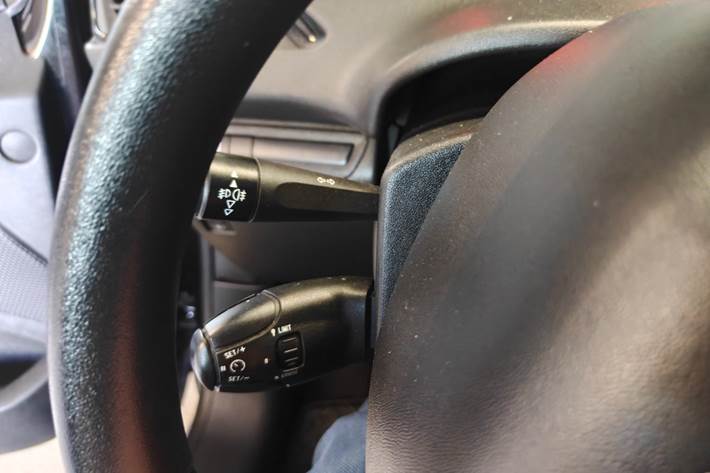 undefined Peugeot 208 fra 2014