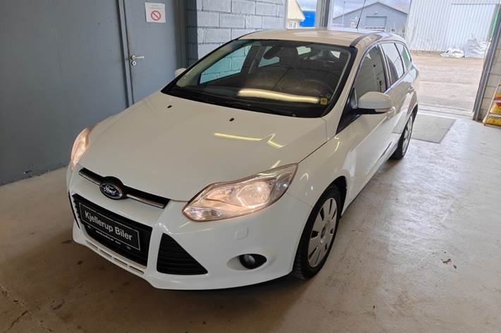 Gul Ford Focus fra 2014