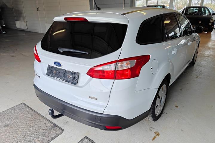 Gul Ford Focus fra 2014