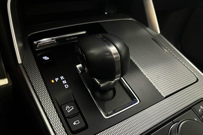 Hvid Mazda CX-60 fra 2022