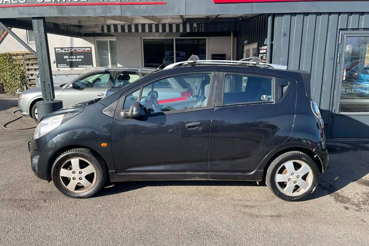 Sort Chevrolet Spark fra 2011