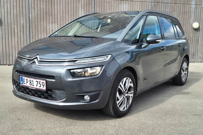 Grå Citroën Grand C4 Picasso fra 2015 set udefra