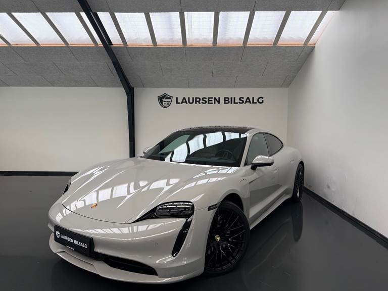 Porsche Taycan 4S Performance+
