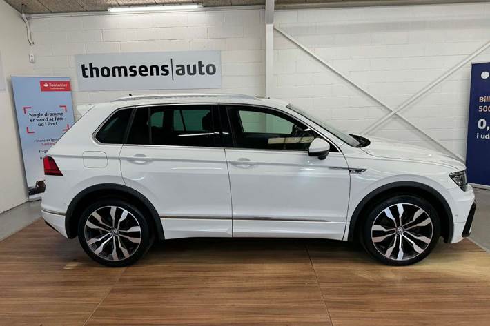 Hvid VW Tiguan fra 2017