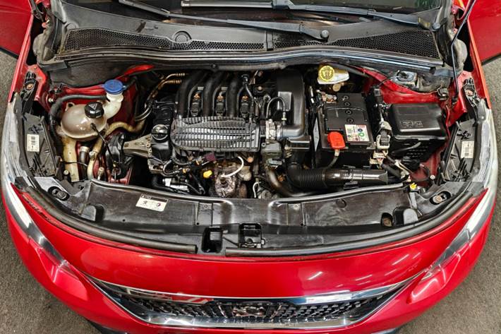 undefined Peugeot 2008 fra 2017