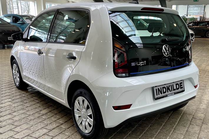 Hvid VW E-UP! fra 2023