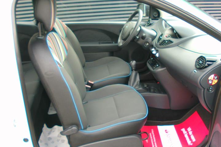 Hvid Renault Twingo fra 2014