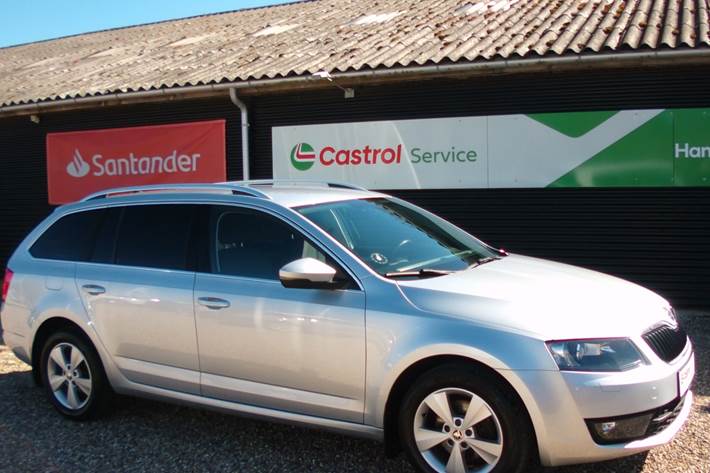 Sølv Skoda Octavia fra 2017