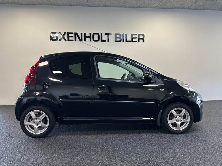 Peugeot 107 1,0 Sportium