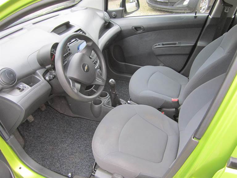 Chevrolet Spark 1,0 LS (ESP) 68HK 5d