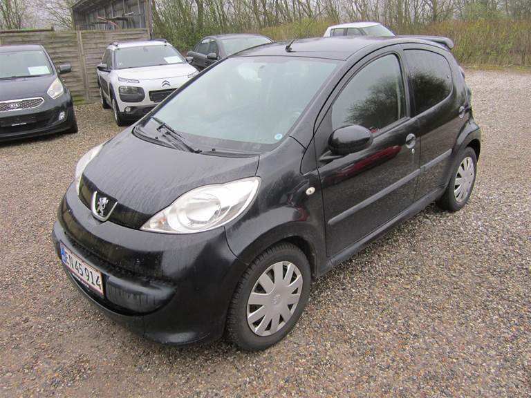 Peugeot 107 1,0 12V Trendy 68HK 5d