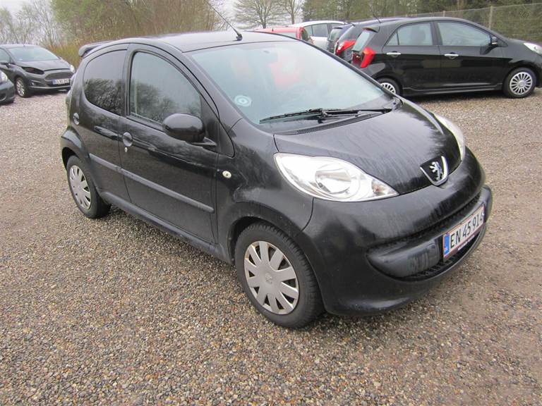 Peugeot 107 1,0 12V Trendy 68HK 5d