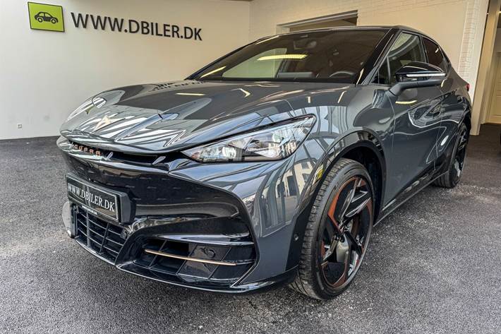 Grå Cupra Tavascan fra 2025