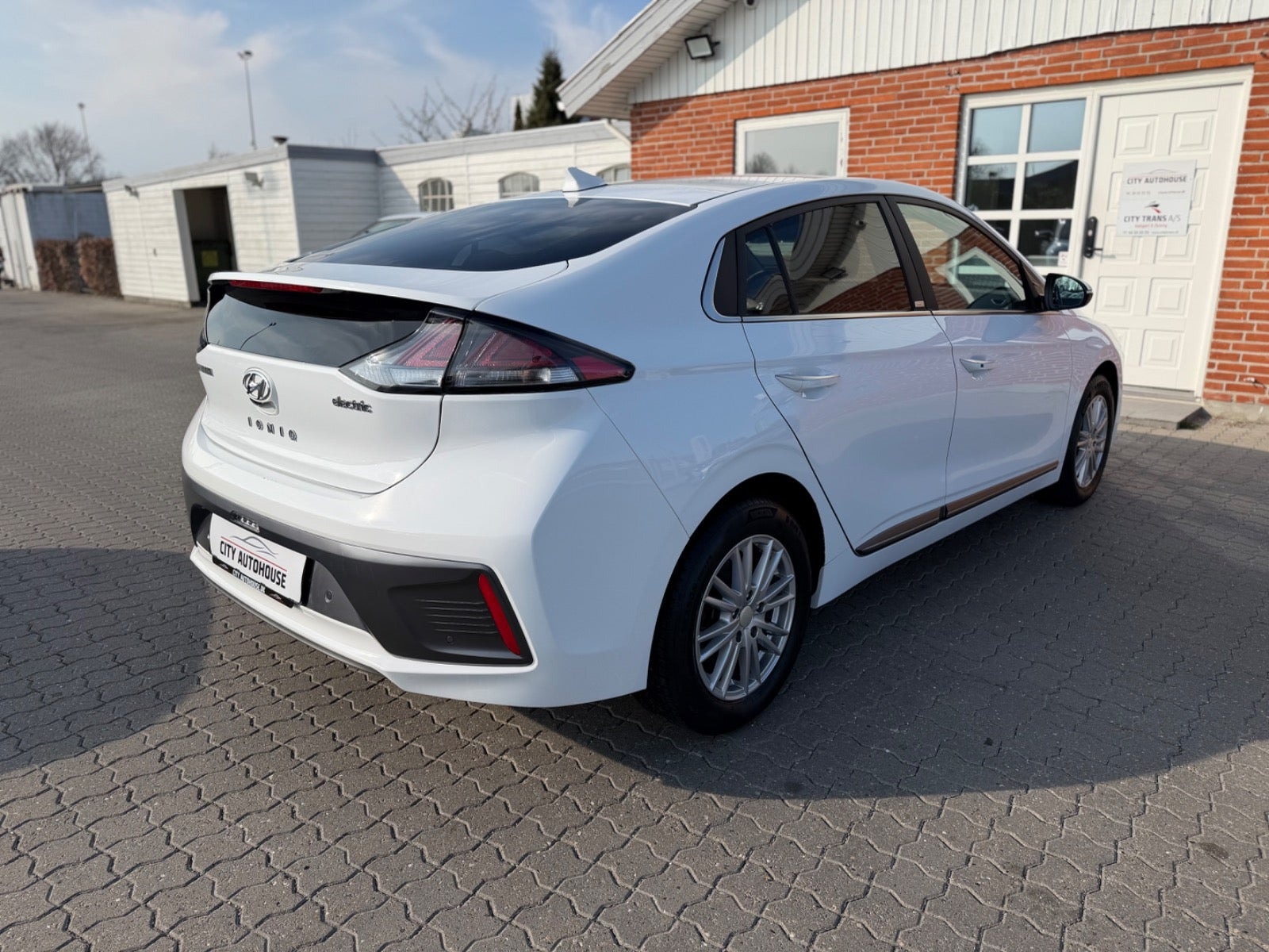 undefined Hyundai Ioniq fra 2021