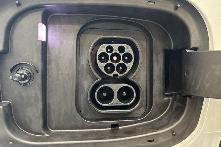 Hvid Mini Aceman SE fra 2025