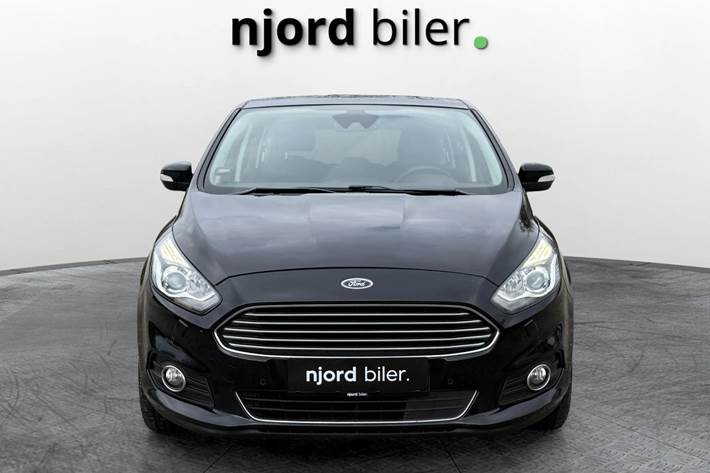 undefined Ford S-MAX fra 2015