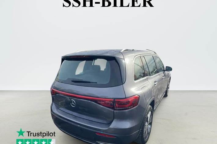 Grå Mercedes EQB300 fra 2023