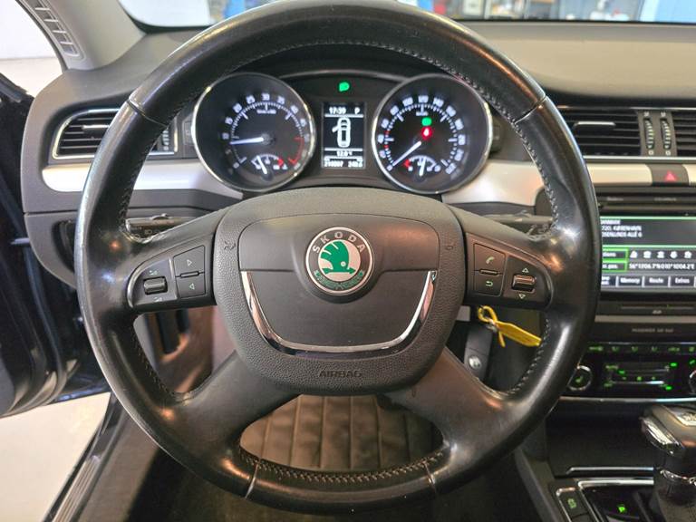 Skoda Superb 2,0 TDi 170 Elegance DSG