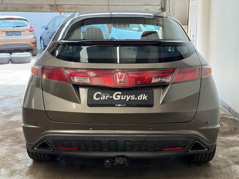 Honda Civic 1,8 Sport