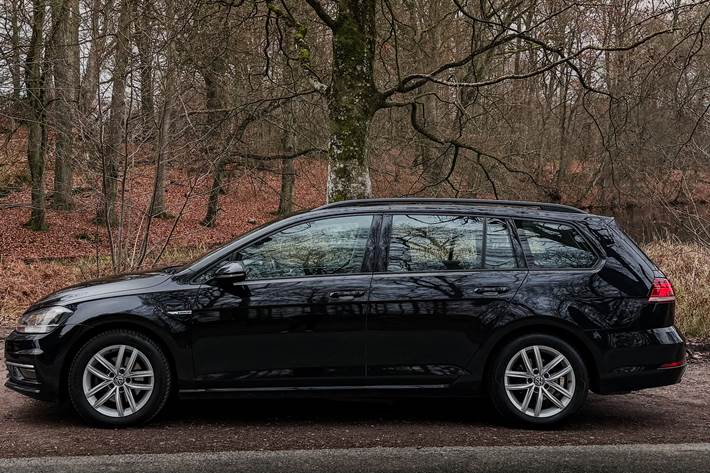 Sort VW Golf VII fra 2018