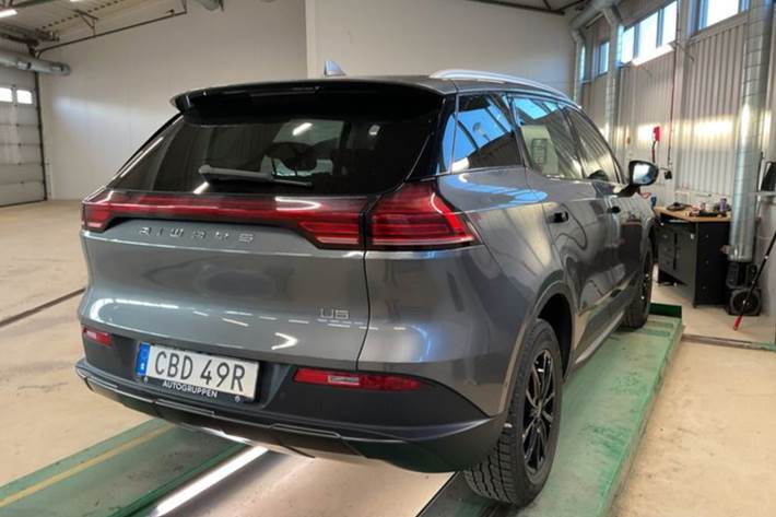 Grå Aiways U5 fra 2022