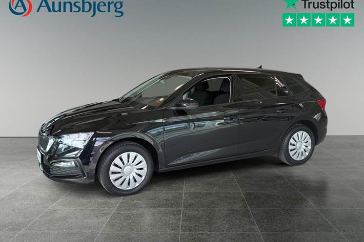 Sort Skoda Scala fra 2021