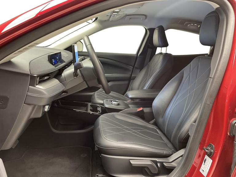 Ford Mustang Mach-E EL SR 269HK 5d Aut.