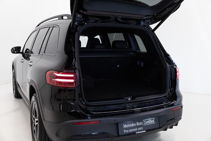 Sort Mercedes EQB250+ fra 2026