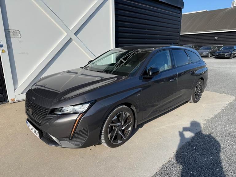 Peugeot 308 1,6 Hybrid First Selection+ EAT8